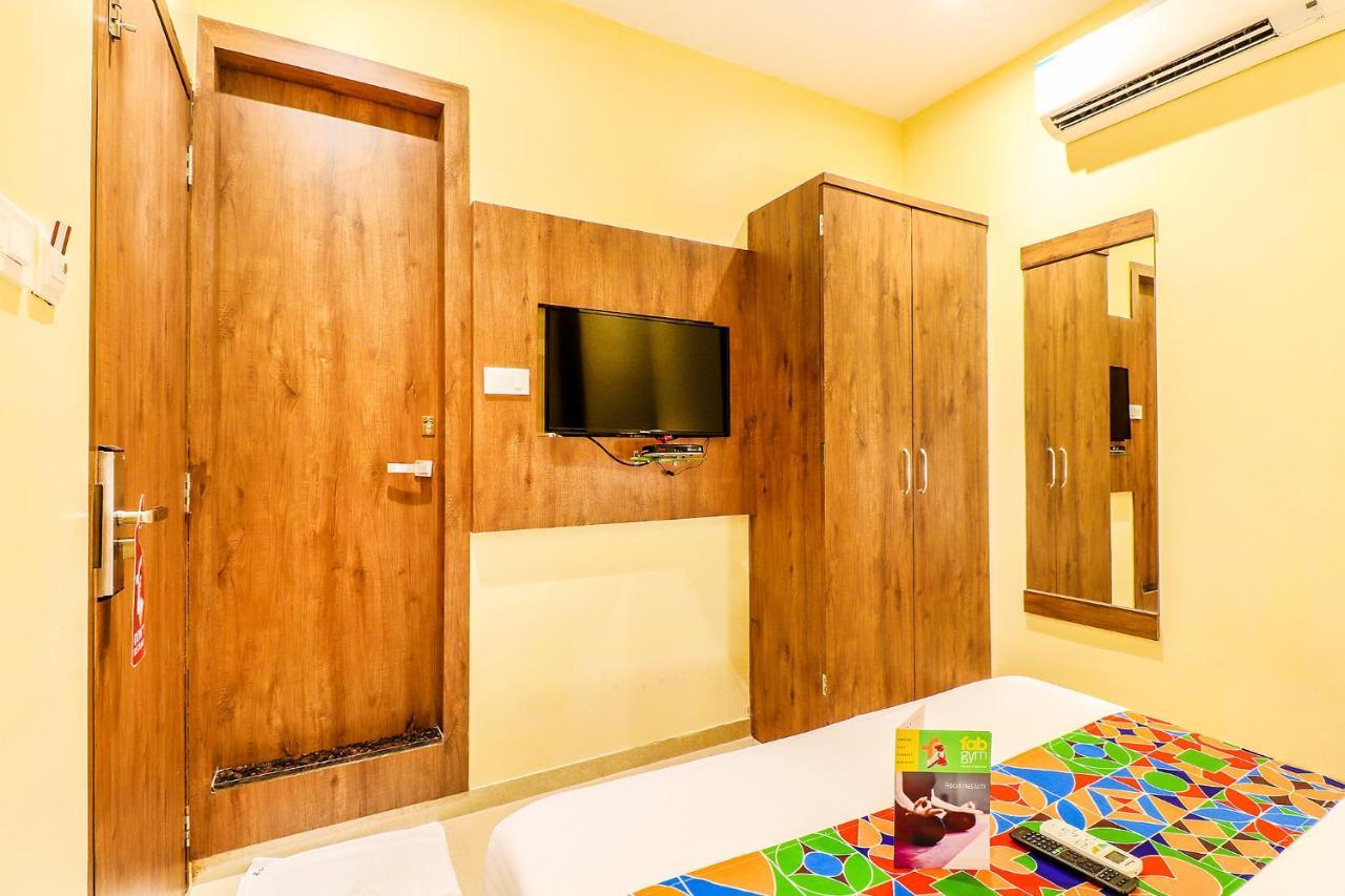 Hygenic Hotel Lotus Grand Andheri Mumbai Exteriör bild