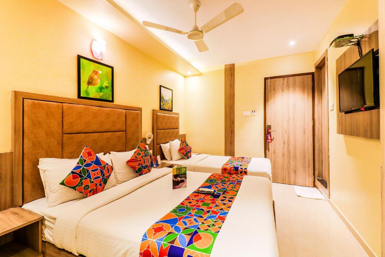 Hygenic Hotel Lotus Grand Andheri Mumbai Exteriör bild