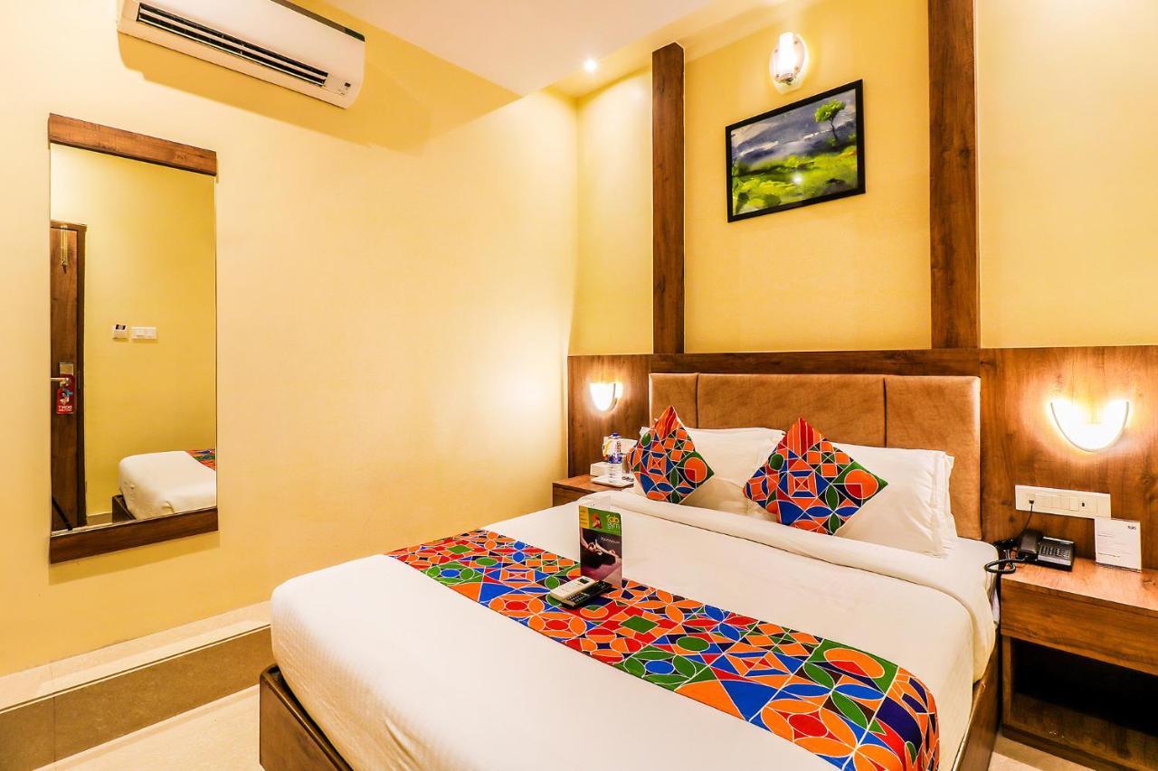 Hygenic Hotel Lotus Grand Andheri Mumbai Exteriör bild
